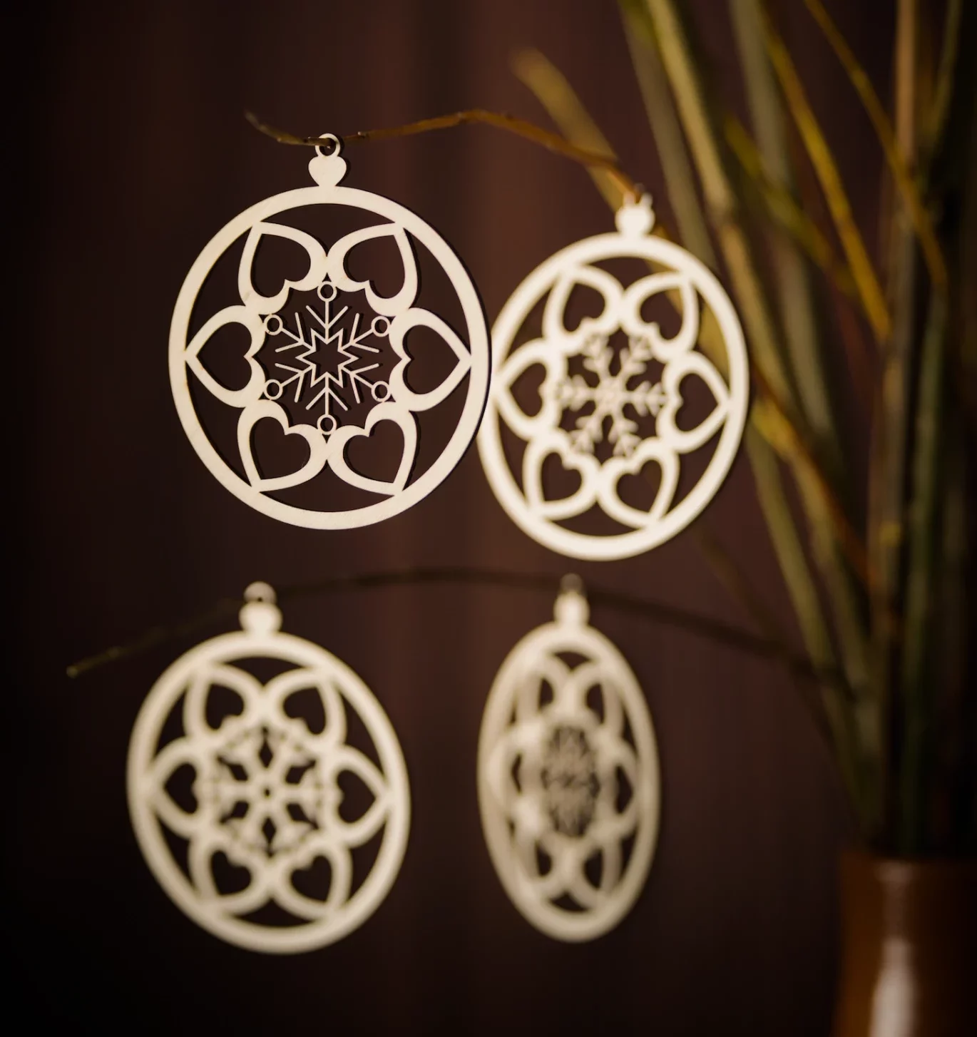 Baumschmuck Herzen Schneeflocke